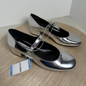 Steve Madden Silver Mary Jane Heels Women’s Size 9 NWT/Box